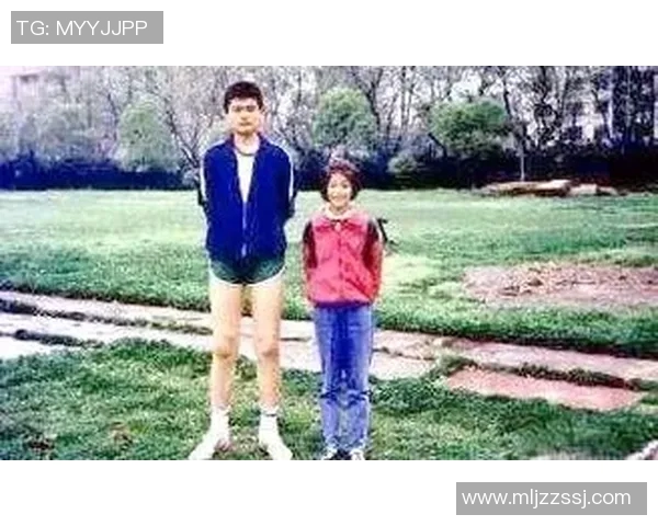 模仿姚明出场的精彩瞬间如何影响篮球文化与年轻球员的成长之路